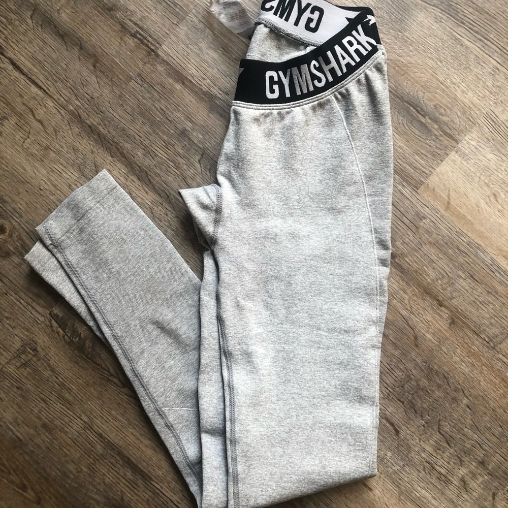 Gray gym shark leggings